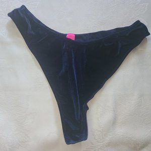 La Senza NWOT High Leg XL Thong